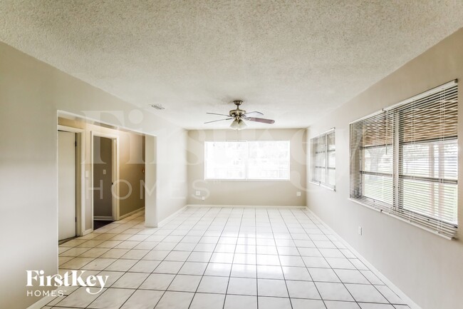Photo - 4896 NW 6th Ct