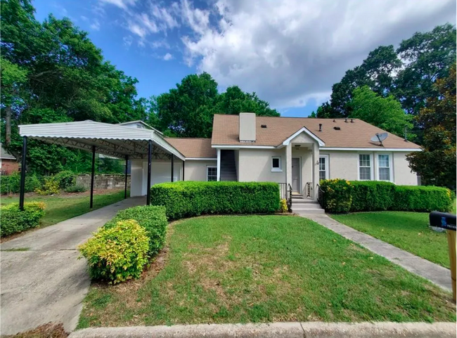 Front View - 1902 16th Pl House