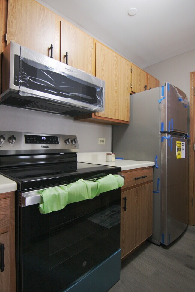 Photo - 1375 Cunat Ct Unit 1C