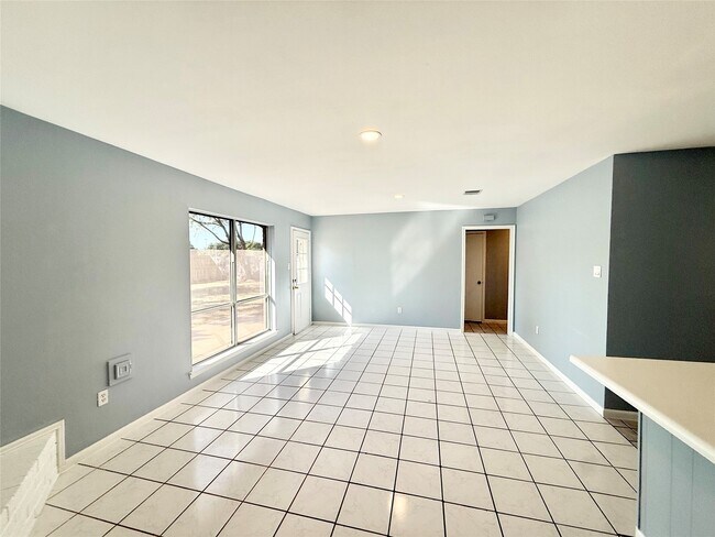 Photo - 5359 Friar Tuck Dr