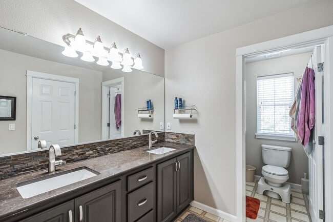 Photo - 2146 NW 2nd Ave