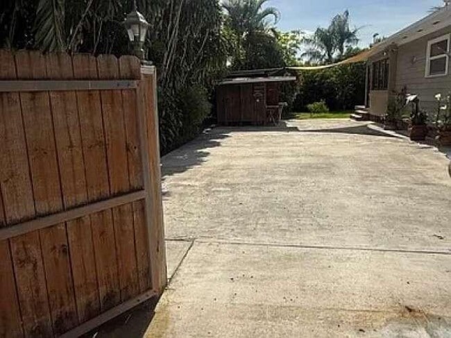 Photo - 4301 SW 60th Pl