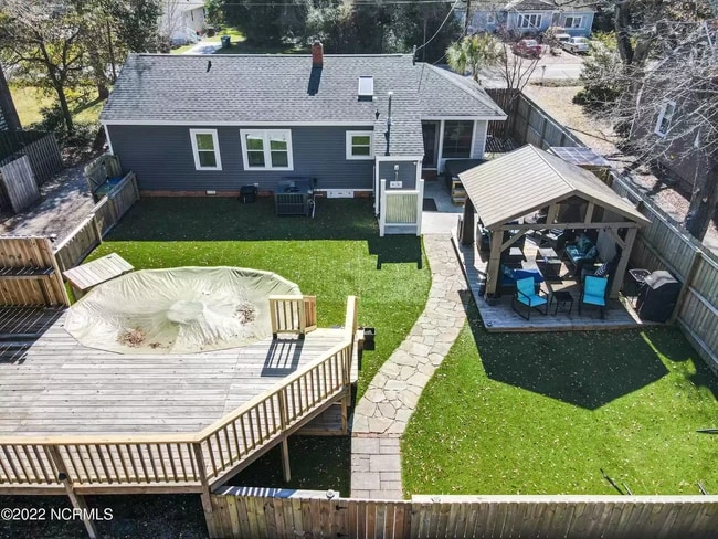 Photo - 4125 Peachtree Ave