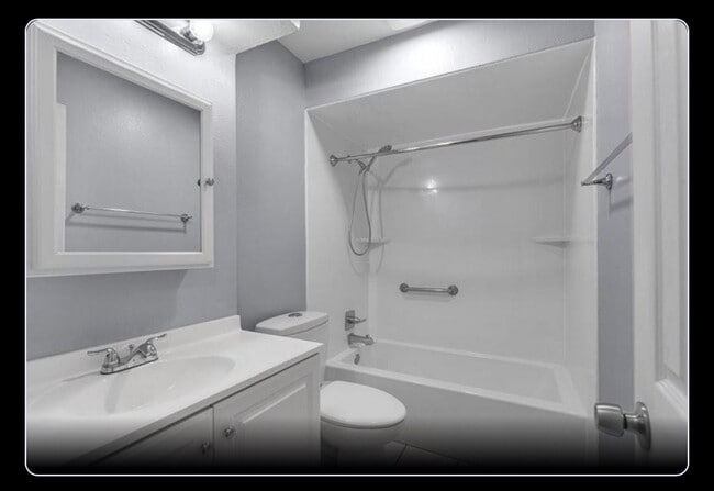 Building Photo - 10304 Sunset Ln