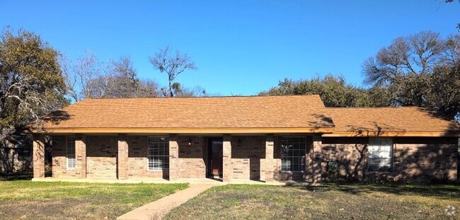 Building Photo - 4806 Travis Country Cir Rental