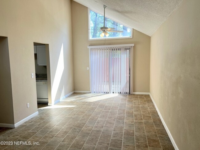 Photo - 8160 San Jose Manor Dr E