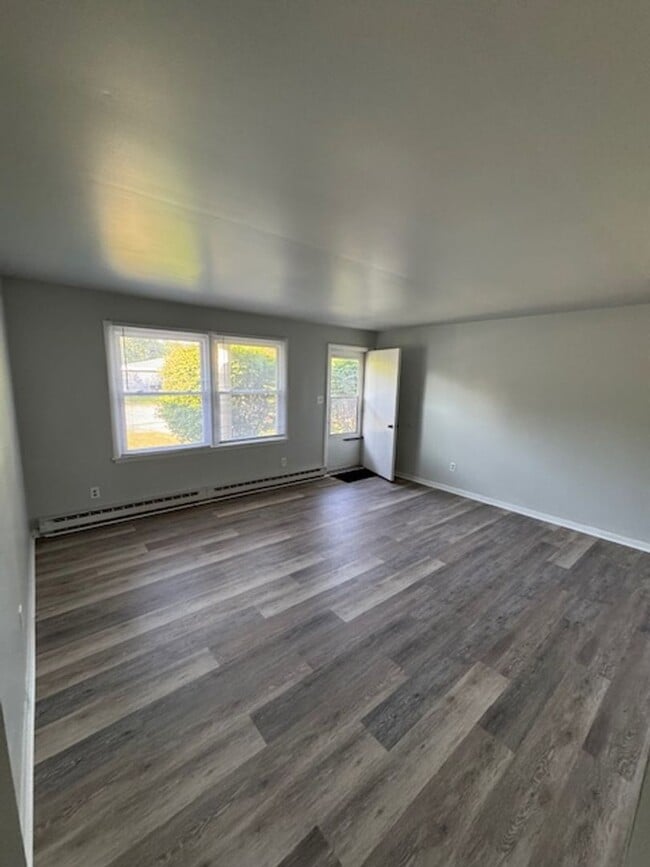 Photo - 201-203 W 5th St Unit 2