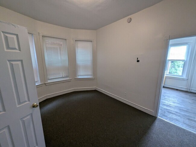 Photo - 218 N. 54th St. Unit 2nd Fl.