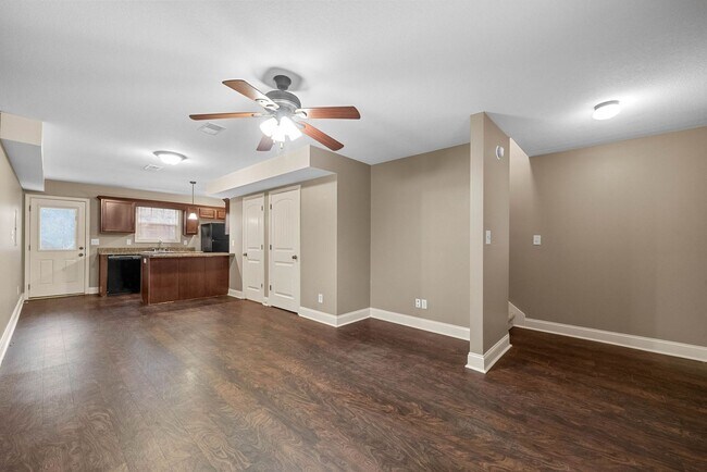 Photo - Pet Friendly Two Bedroom!