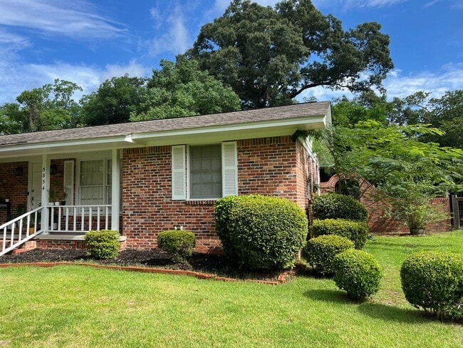 Photo - 3/1.5 Brick Home in Alpine Hills subdivision