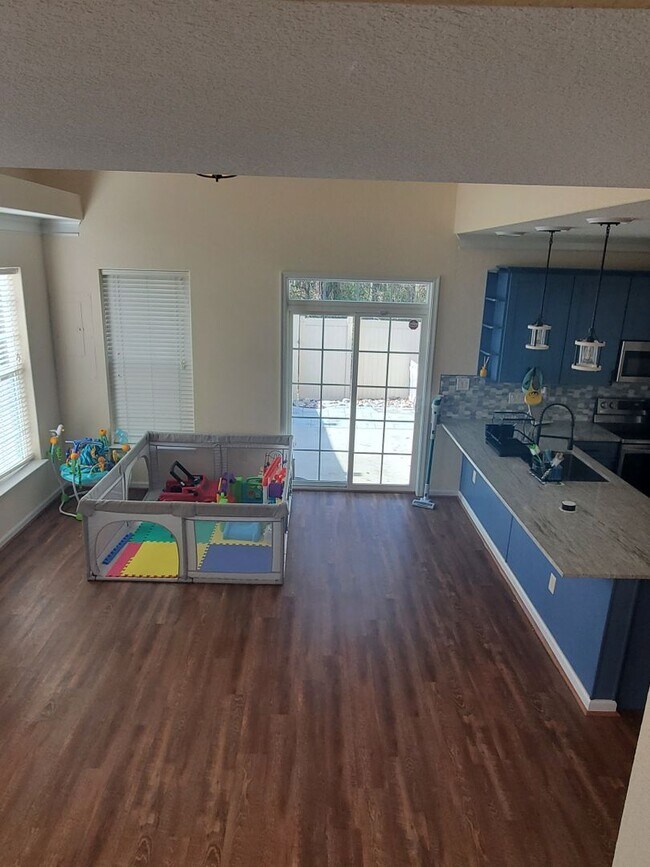 Photo - Greentree Commons