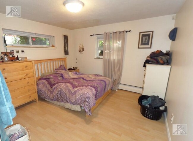 Photo - 15 Commonwealth Ct Unit 2