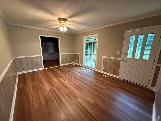 3945 Fraser Cir
