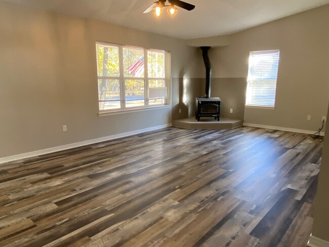 Photo - 1207 Red Bud Ave