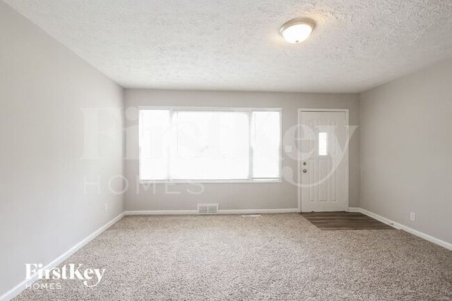 Photo - 35 Lauck Ln