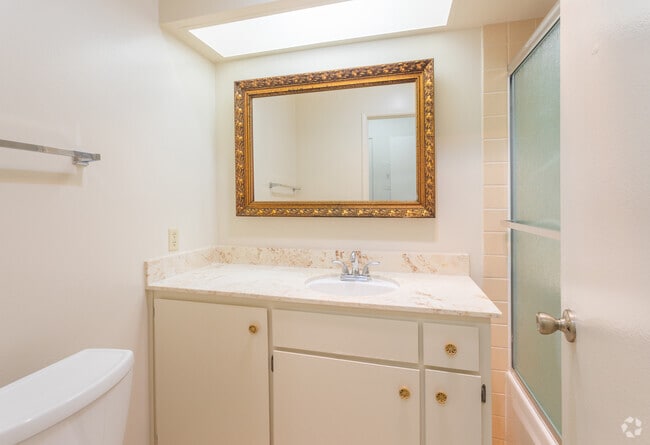 Photo - Lake Terrace Apartments