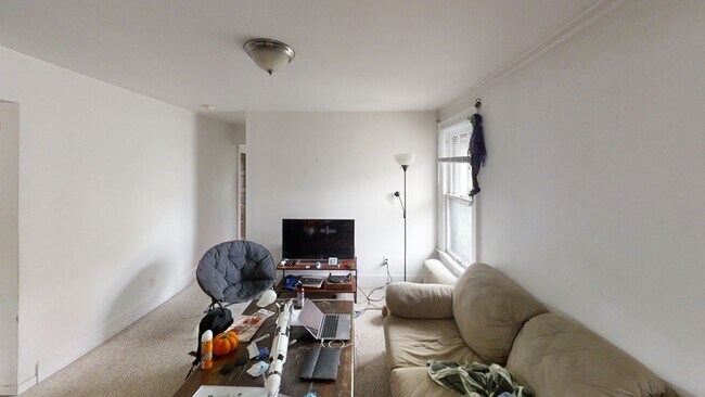 Photo - 500 Catherine St Unit 2