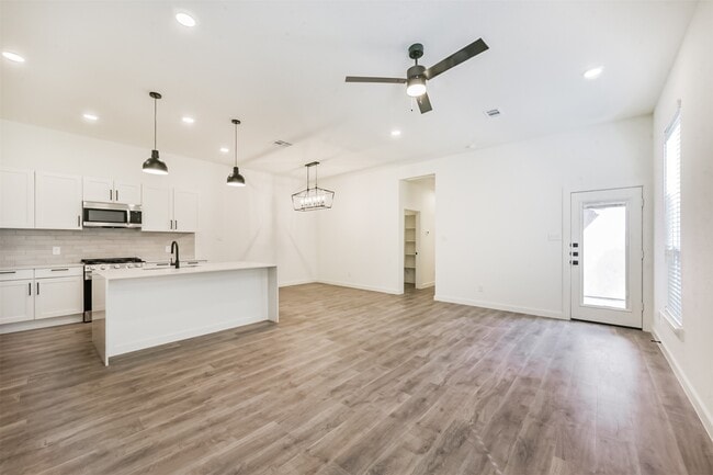 Photo - 1868 Dry Cherry Ln Unit A