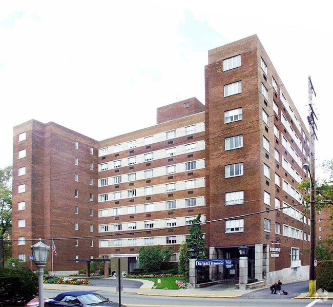 Photo - Park Plaza
