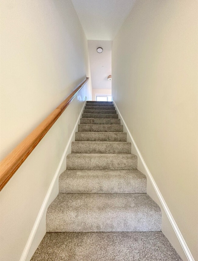 Photo - 17C Ada Dr Unit New 2Bed Nottingham Condo