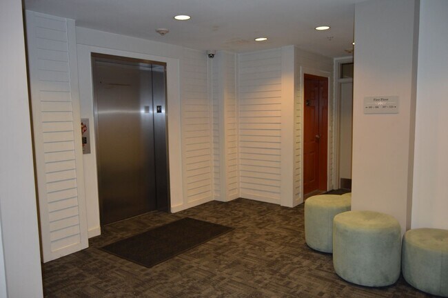 Photo - 388 Boush St