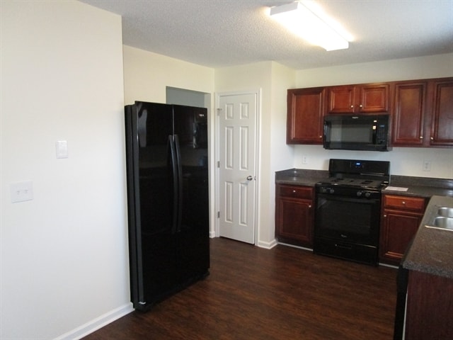 Photo - 4913 Bryant Dr