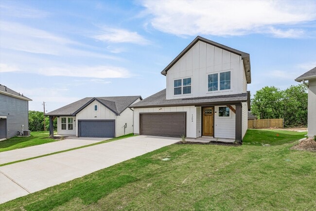 Photo - 1207 Chestnut Ct