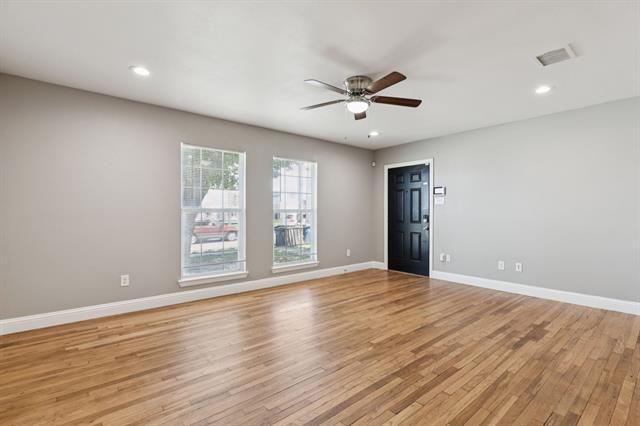 Photo - 3222 Inwood Rd