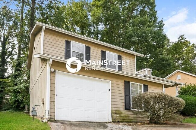 Photo - 3 Bedroom Pet-Friendly Home in Decatur, GA with Main Street Renewal