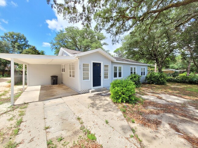 Photo - 369 Lincoln Ave