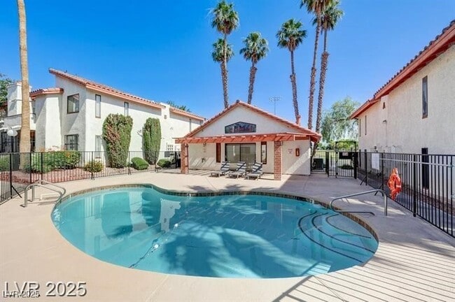 Building Photo - 1701 E Katie Ave Unit 91