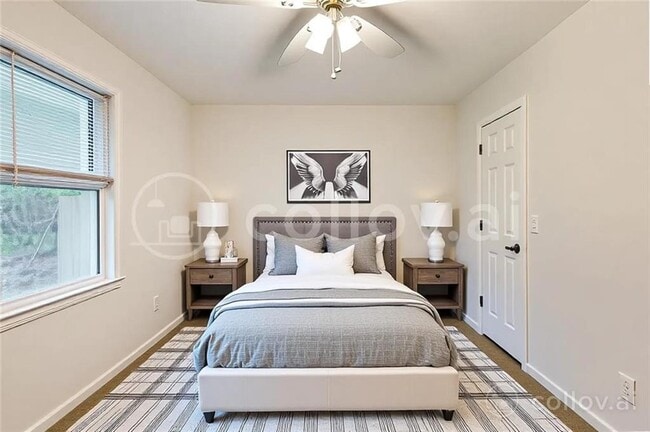 Photo - 834 Wilson Cir SW