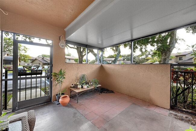 Photo - 2351 NW 37th Ave