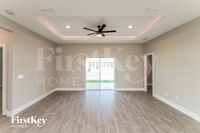 Photo - 1666 Redfin Dr