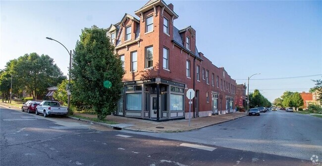 Building Photo - 2801 Wyoming St Unit #B Rental