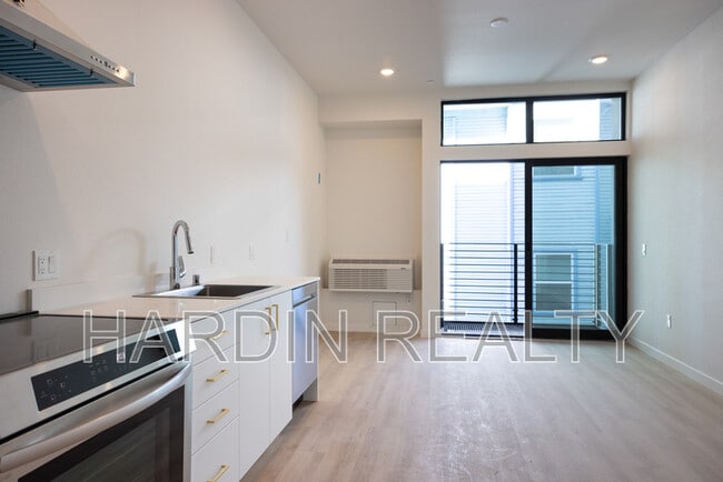 Photo - Studio30 Residences