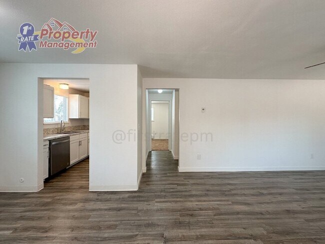Photo - 1125 W Howe St Unidad #1