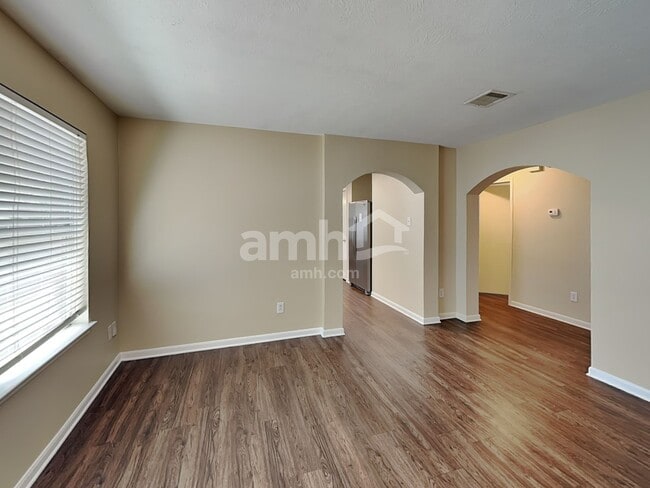 Photo - 11010 Heather Bluff Ln