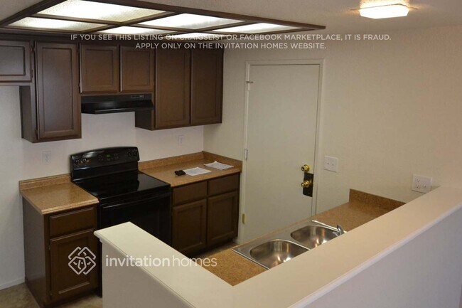 Photo - 4984 Perceptive Way