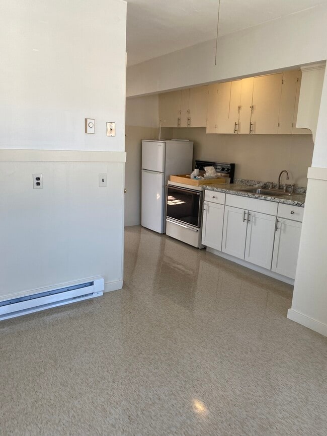 Photo - 37 Arlington St Unit 1