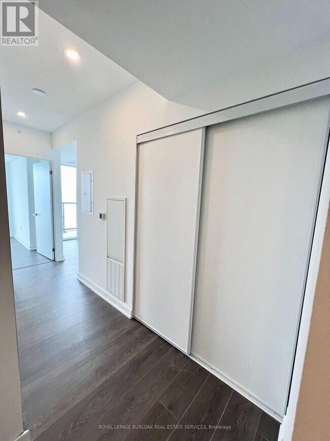 Photo - 370 Martha St Unit 1307