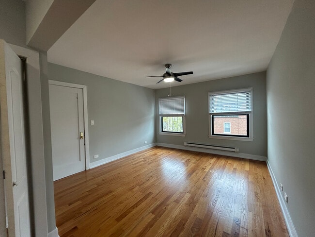 Building Photo - 545 Chestnut St Unit E545-301