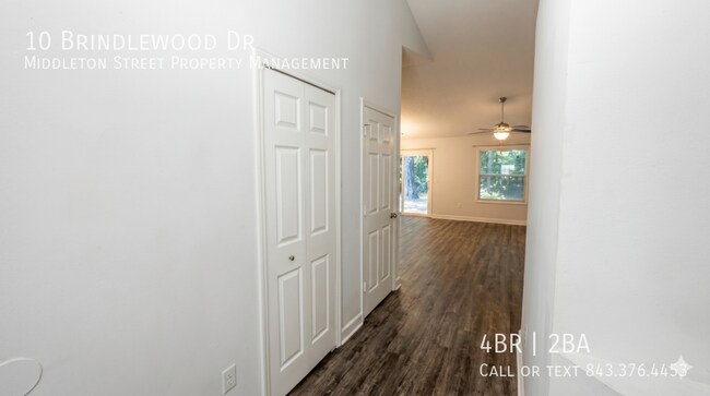 Photo - 10 Brindlewood Dr