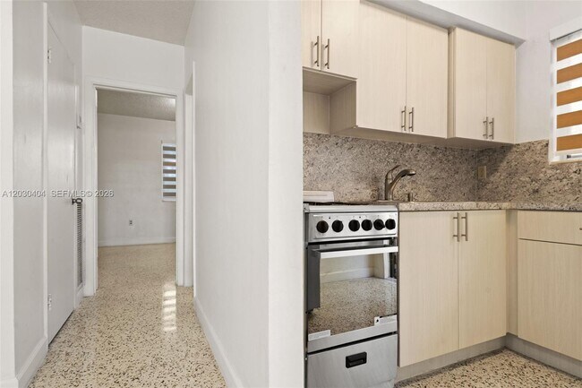 Photo - 3211 NW 13th Terrace Unidad 3211