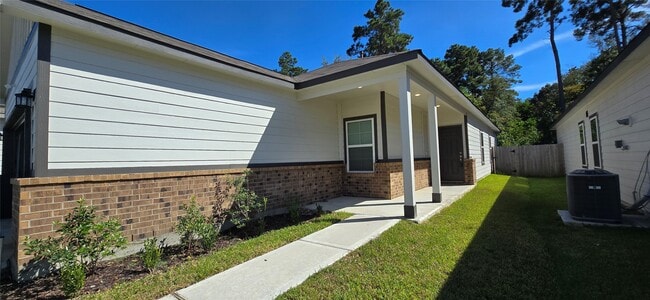 Photo - 16834 Pandora Wy