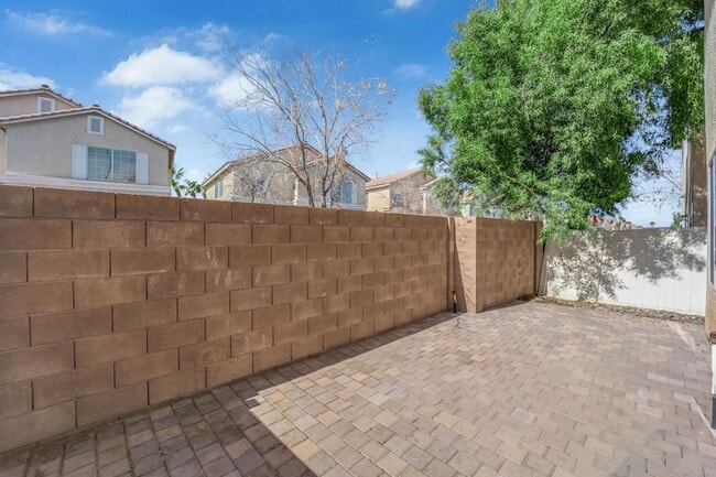 Photo - 7330 Phlox Rd