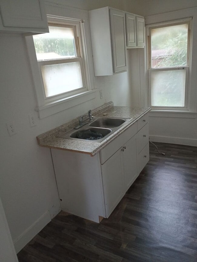 2160 S Martin Luther King Jr Dr