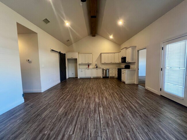 Photo - 2514 112th St Unit B