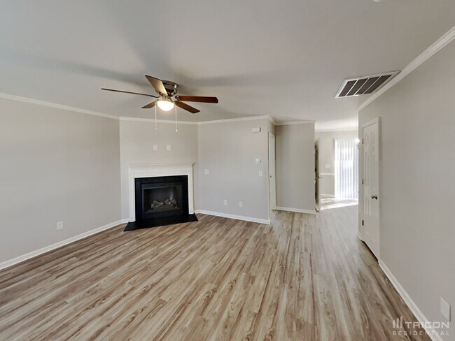 Photo - 4097 Village Park Ct