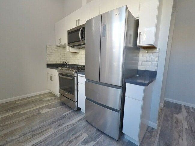 Photo - 518 7th St Unit 11